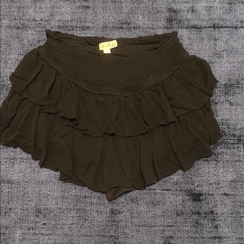rock and rags black ruffle mini skirt (small)